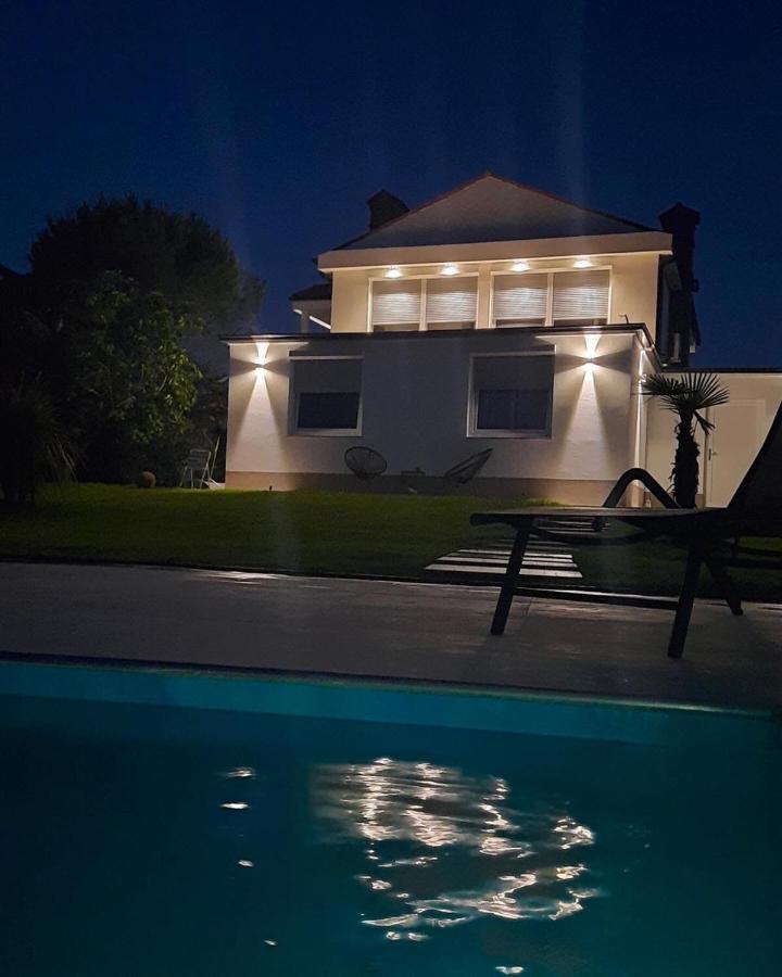 Apartmaji Meli Pu イゾラ エクステリア 写真